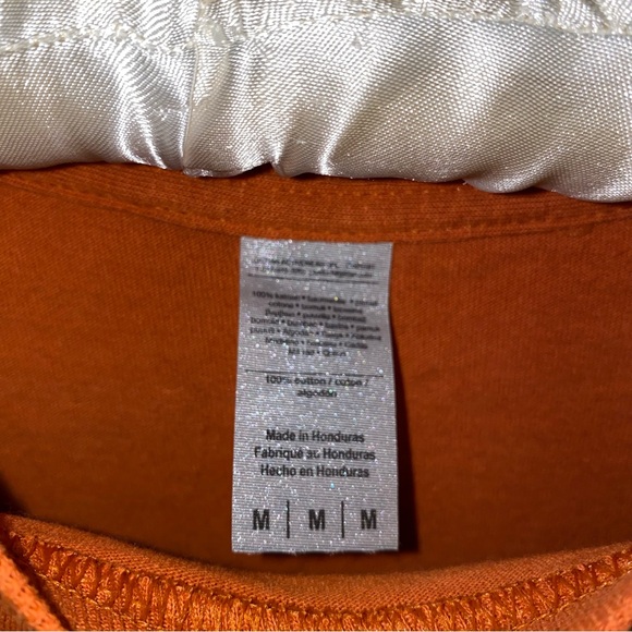 Spooky Club Retro Black Cat Rusty Orange Long Sleeve Tee - Picture 3 of 5